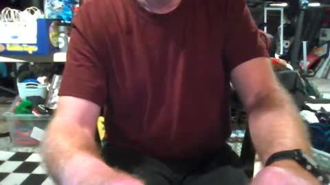 Snapshot of mikeb3200 chatting on March 6, 1:48 am mikeb3200 online show from March 6, 1:48 am