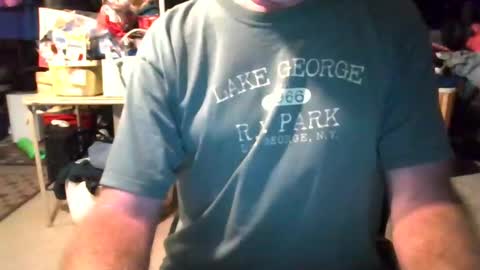 Snapshot of mikeb3200 chatting on September 28, 2:17 am mikeb3200 online show from September 28, 2:17 am