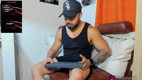 mikeblaree online show from February 3, 2:53 am