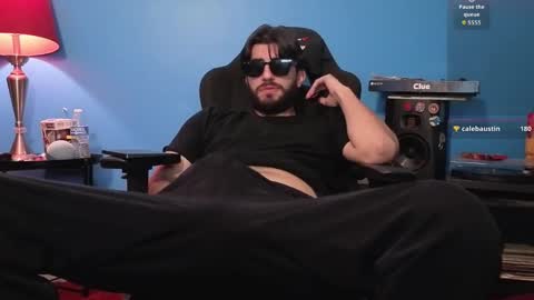 mikehawk1589 online show from February 19, 5:25 am