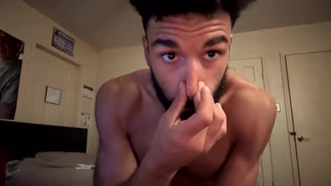 Snapshot of mikemikemikey9996 chatting on October 25, 1:13 am mikemikemikey9996 online show from October 25, 1:13 am