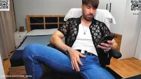 Mike    online show from June 11, 8:29 pm