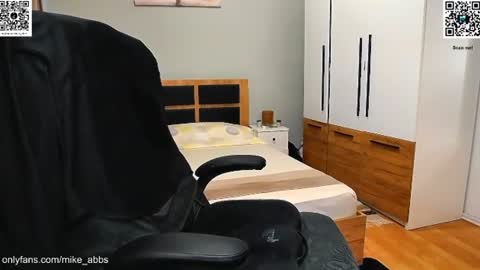 Mike    online show from July 28, 2:24 pm