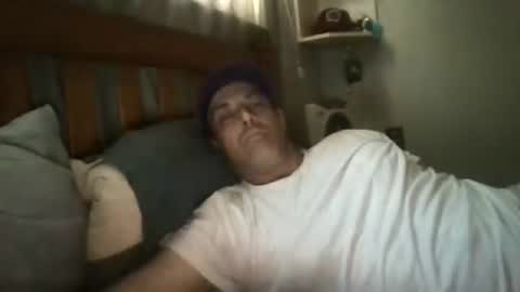 Snapshot of mikeundies chatting on June 15, 9:55 am mikeundies online show from June 15, 9:55 am