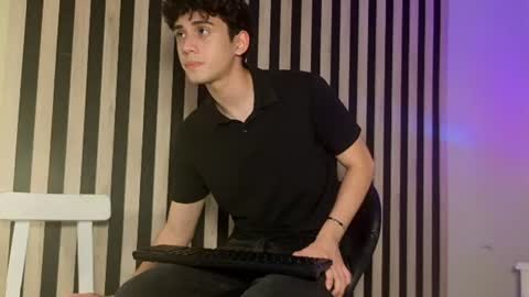 Mike online show from June 9, 7:25 pm