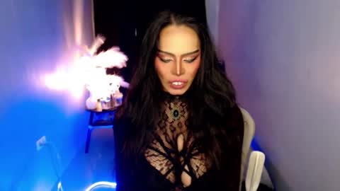 Mistress MikeyAlawi online show from March 4, 4:51 am