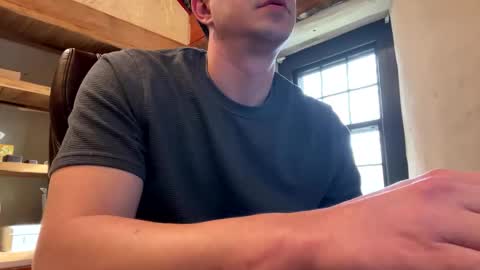 mikeydubs10 online show from April 1, 1:01 pm