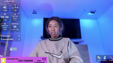 Mikeyla  online show from January 26, 12:05 am