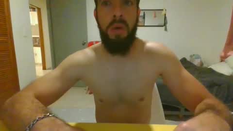 Snapshot of mikezorn chatting on February 19, 1:40 am mikezorn online show from February 19, 1:40 am