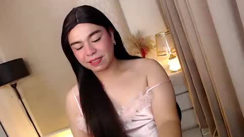 Theresa Luna online show from September 15, 8:31 pm
