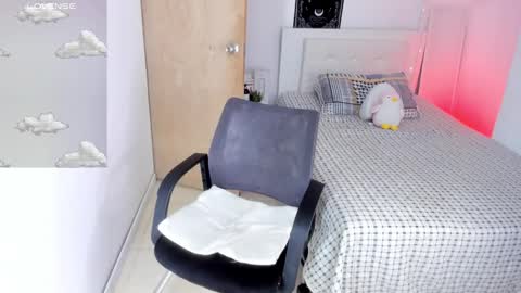 Snapshot of mikhailsweet chatting on December 3, 1:46 am mikhailsweet online show from December 3, 1:46 am