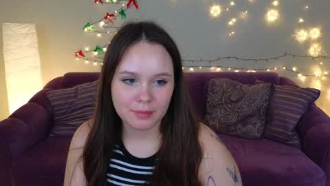 Mikki online show from December 20, 10:54 pm