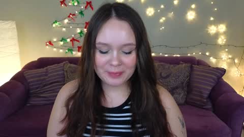 Mikki online show from December 21, 11:34 pm