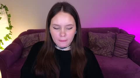 Mikki online show from January 25, 8:10 pm