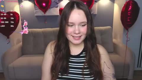 Mikki online show from February 14, 8:05 pm