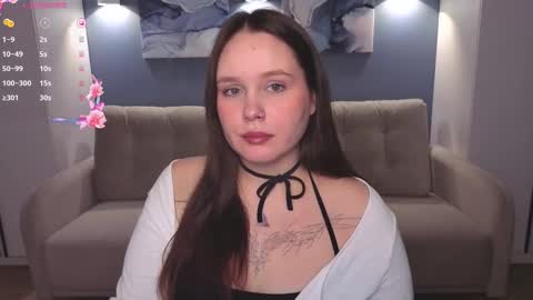 Mikki online show from February 21, 8:05 pm