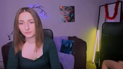 Miki online show from November 18, 7:57 am