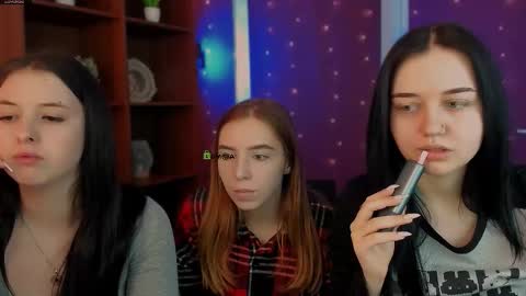 miki_ti online show from February 4, 12:22 pm