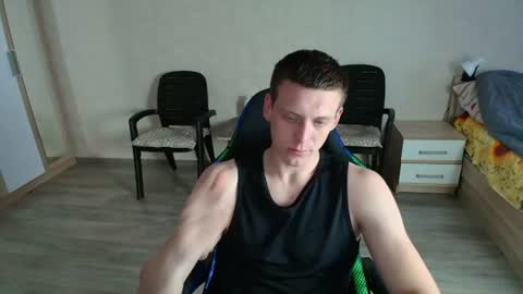 Snapshot of mikimaus0101 chatting on June 30, 11:22 am Michael online show from June 30, 11:22 am