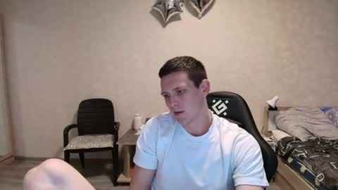 Snapshot of mikimaus0101 chatting on July 10, 5:37 pm Michael online show from July 10, 5:37 pm