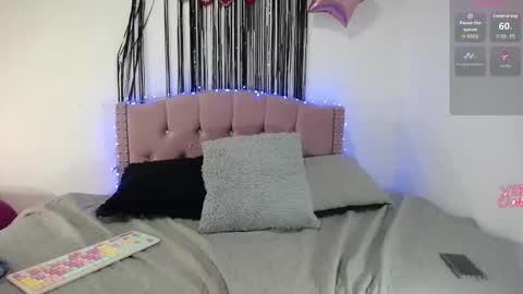 Mikka Hill online show from March 14, 7:19 pm