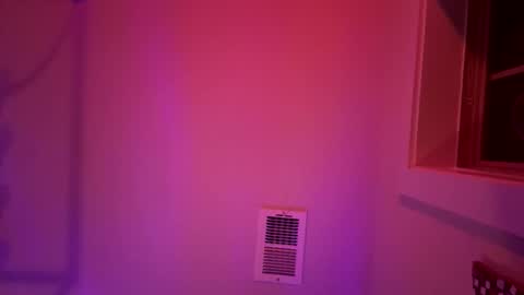 Snapshot of mikkah7 chatting on January 9, 12:13 am Mikkah online show from January 9, 12:13 am