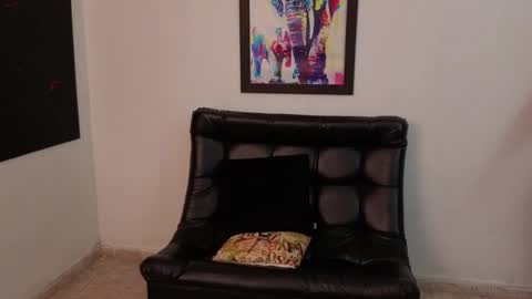 MIKKE online show from October 23, 3:33 pm