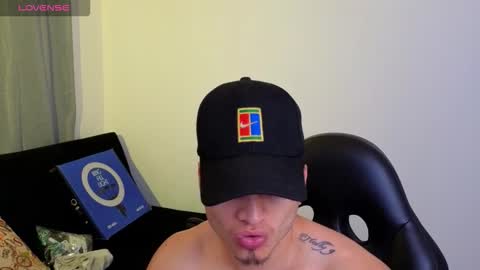 MIKKE online show from February 12, 2:12 pm