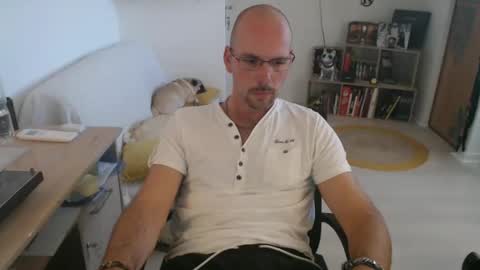 mikmik91 online show from September 18, 2:41 pm