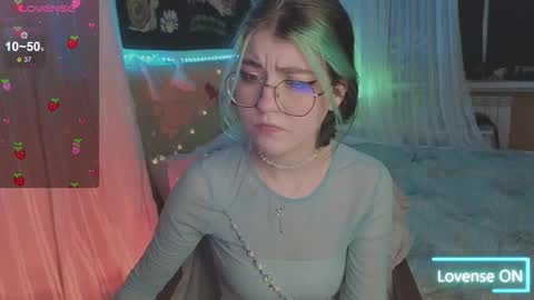 Miko online show from February 12, 7:31 pm