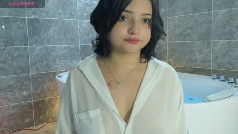 Snapshot of mikoto_urab chatting on December 14, 8:57 pm Mikoto Urb online show from December 14, 8:57 pm