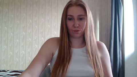 Snapshot of miku_sanders2 chatting on February 16, 7:48 am miku_sanders2 online show from February 16, 7:48 am