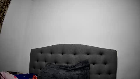 Mikyloveu online show from December 12, 4:43 pm