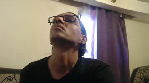Miky Zazo online show from December 8, 12:30 pm