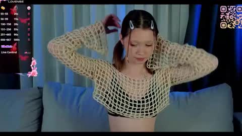 Milkiss online show from November 21, 7:45 pm