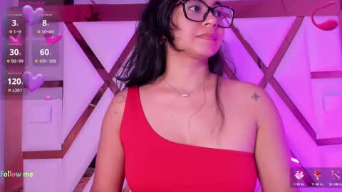 Snapshot of mila_clum chatting on October 7, 7:00 pm Camila online show from October 7, 7:00 pm