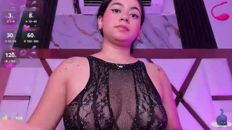 Snapshot of mila_clum chatting on October 23, 7:01 pm Camila online show from October 23, 7:01 pm