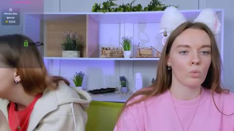 mila_glow online show from October 10, 8:46 am