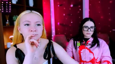 mila_glow online show from January 7, 8:00 pm