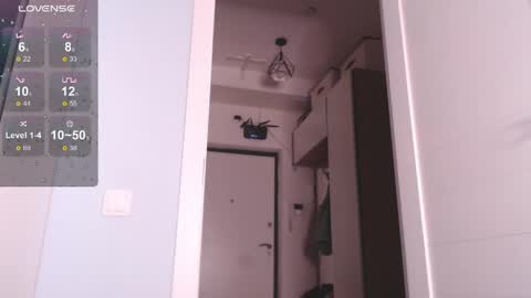 mila_good online show from May 31, 7:26 pm