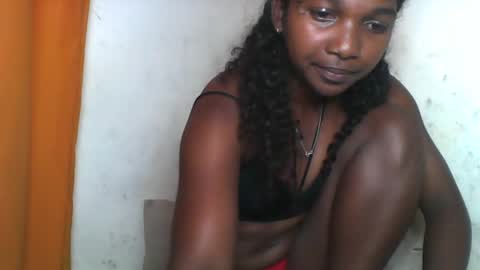 Snapshot of mila_lunah chatting on March 12, 6:41 am mila_lunah online show from March 12, 6:41 am