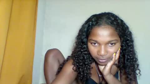 Snapshot of mila_lunah chatting on March 31, 12:56 am mila_lunah online show from March 31, 12:56 am