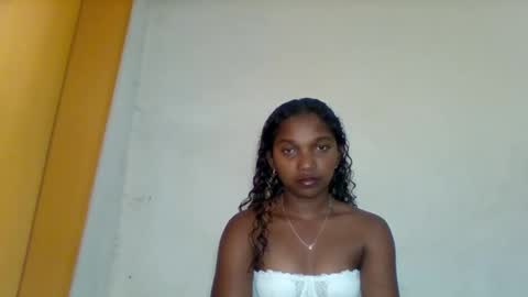 Snapshot of mila_lunah chatting on April 17, 1:14 pm mila_lunah online show from April 17, 1:14 pm