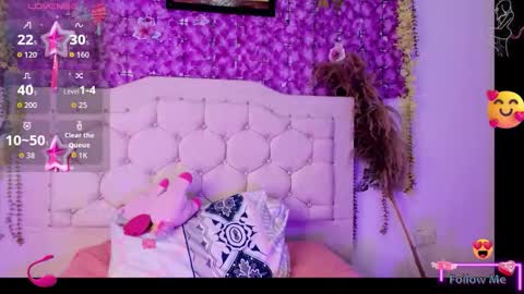 laura online show from February 5, 4:39 am