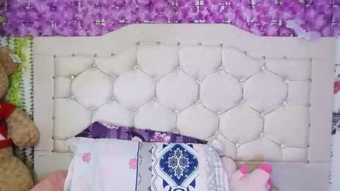 laura online show from March 22, 3:54 am