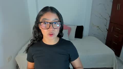 martina online show from July 24, 3:15 am