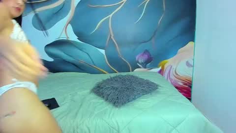 Mila online show from December 20, 3:58 am