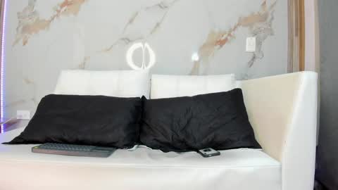          online show from January 18, 9:24 pm