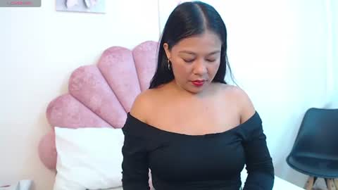mila online show from July 23, 11:08 am