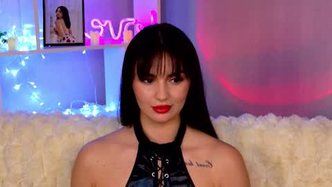 Mila online show from March 14, 9:20 pm